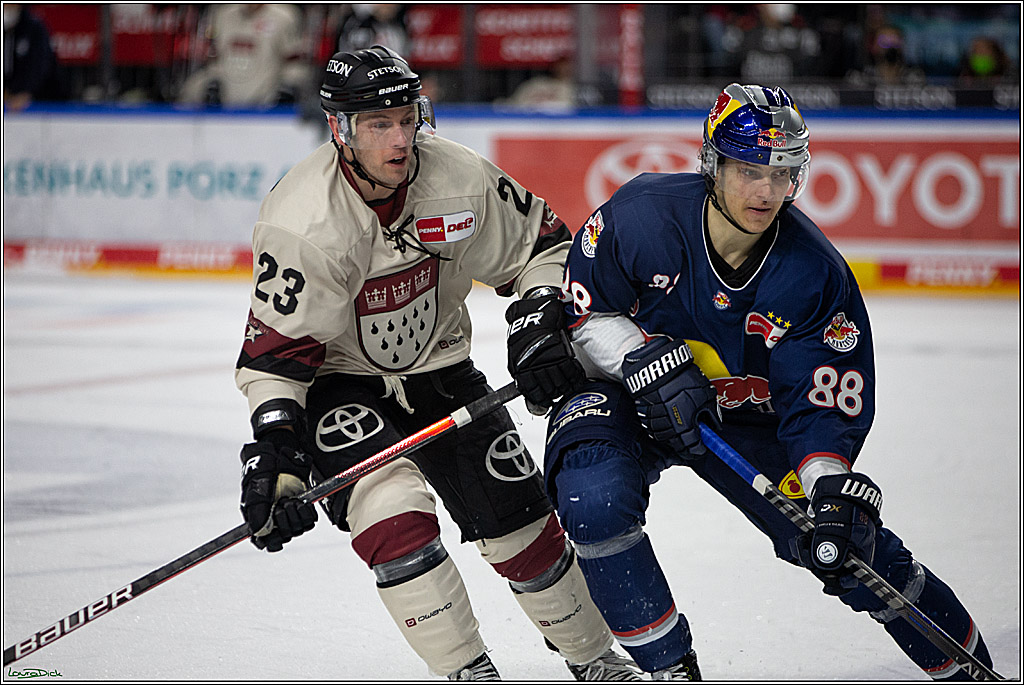 PENNY DEL;  Koelner Haie - EHC Red Bull Muenchen; Koeln, 18.03.2022